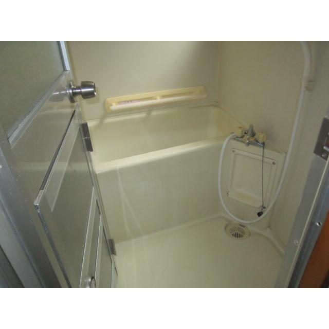 69761054050/images/image_1.png