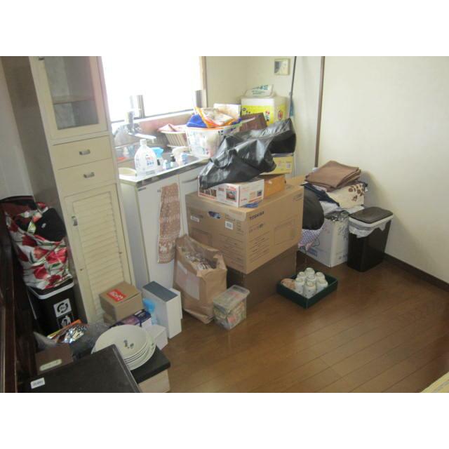 69761054050/images/image_2.png