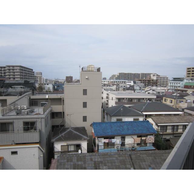 69761054050/images/image_4.png